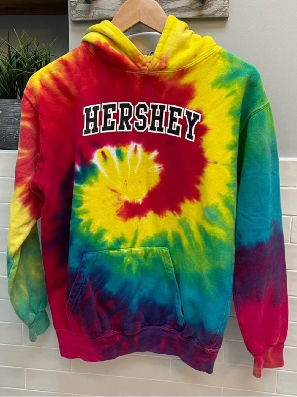 Hershey's Rainbow Tie Dye Hoodie Sweatshirt Womens XS Youth Large 14-16
